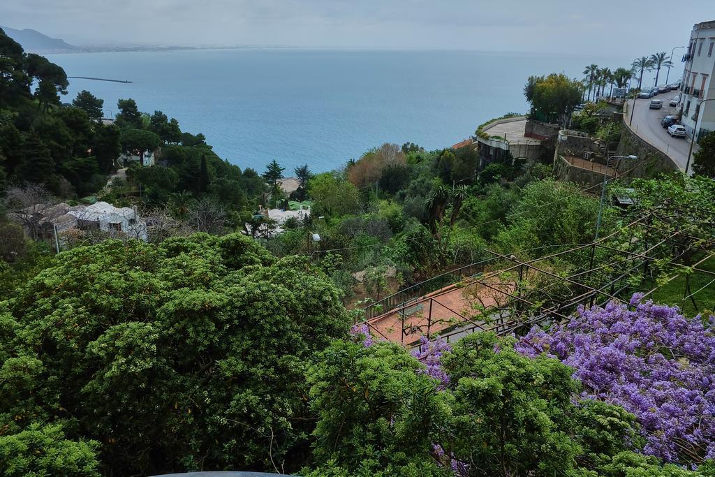 Apartamento Domus Antonina Vietri Exterior foto